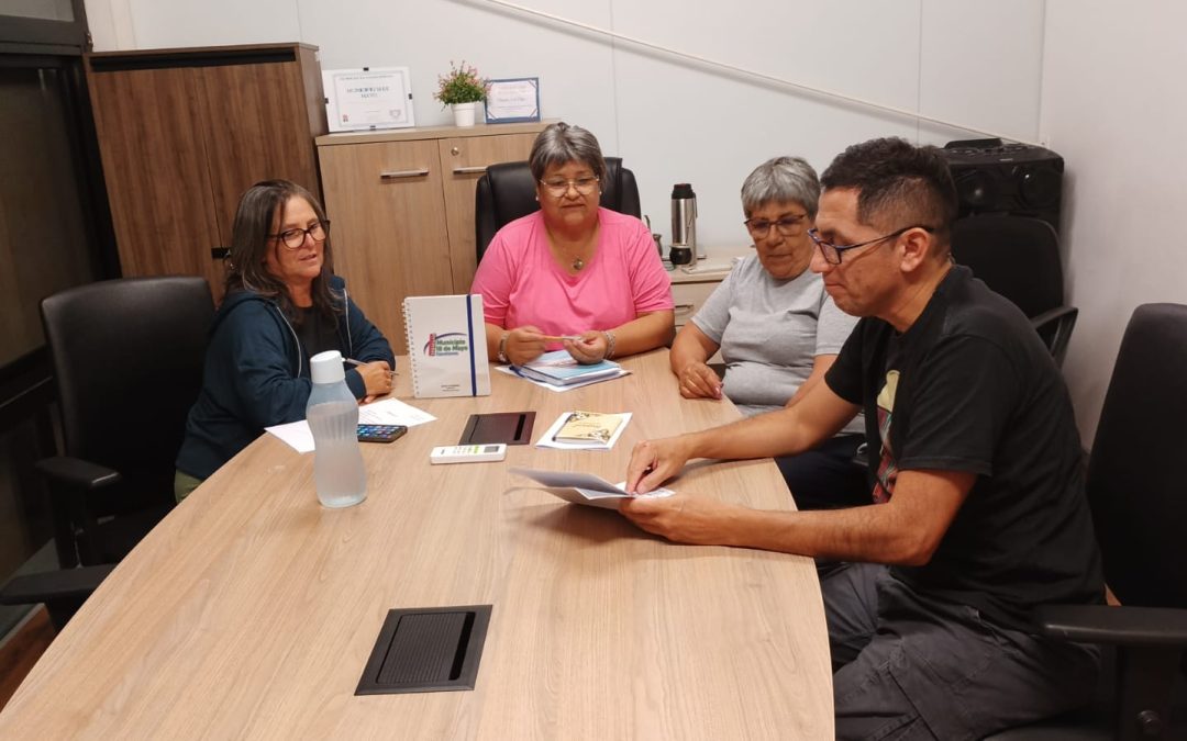 CANELONES EVALÚA PROGRAMA DE GESTIÓN DE RESIDUOS CON LOS MUNICIPIOS