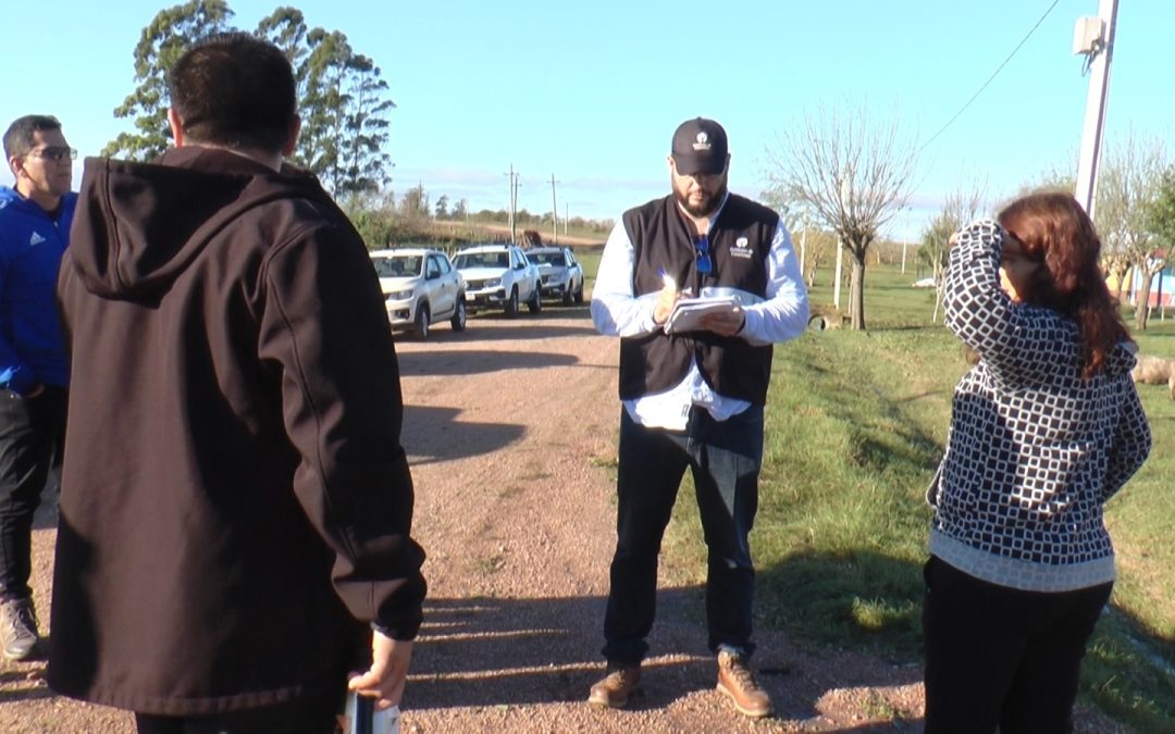 Intendenta Garrido y CE.CO.E.D. Canelones trabajan en busca de soluciones ante temporal sufrido en Castellanos